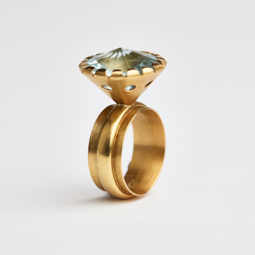 Ring aus 750 Gold mit Aquamarin