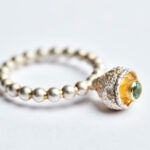 Ring "Cupula" mit hellgrünem Turmalin